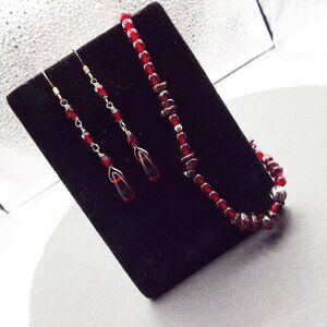 GARNET DROPS STRETCHY BRACELET & LONG GARNET TEARDROP EARRINGS 67